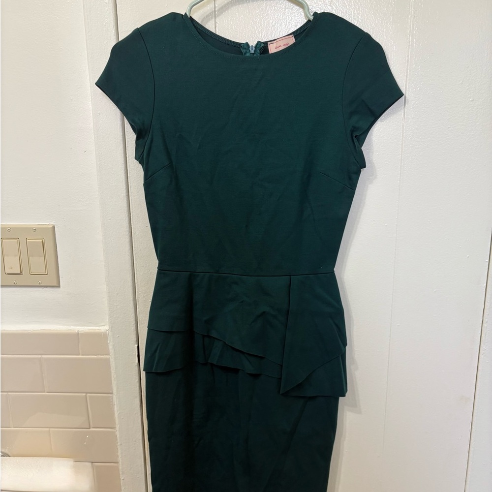love...ady Green Peplum Sheath Dress Cap Sleeve